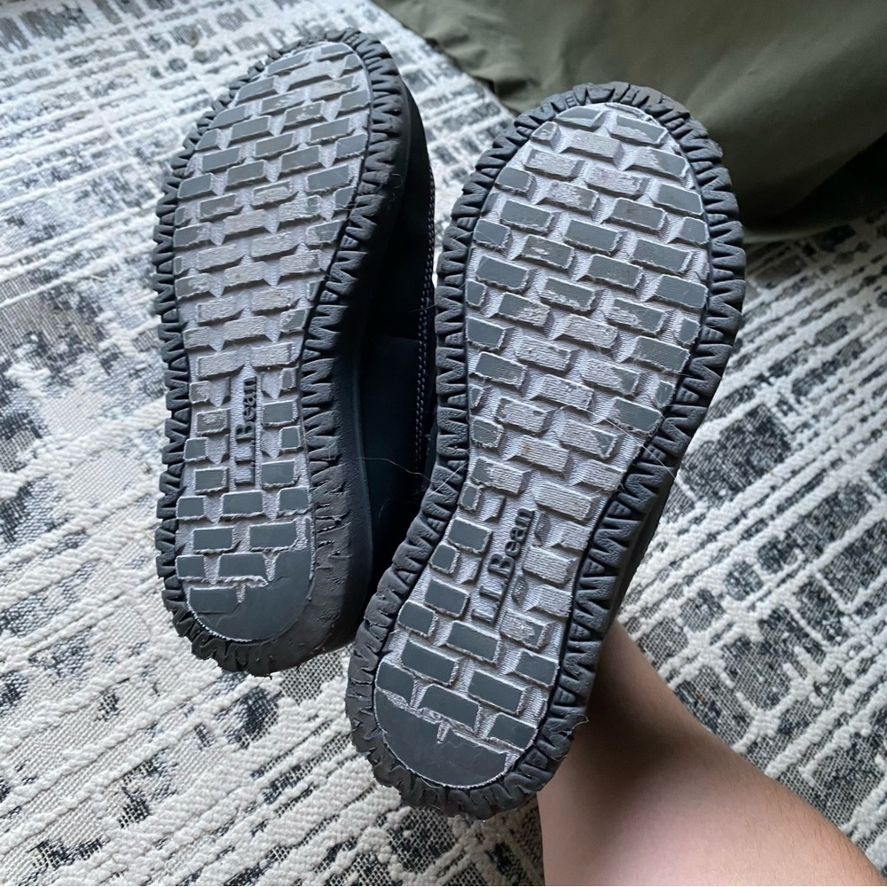 L.L. Bean Ultralight Kids Charcoal Snow Boots Size 2 - Picture 8 of 10